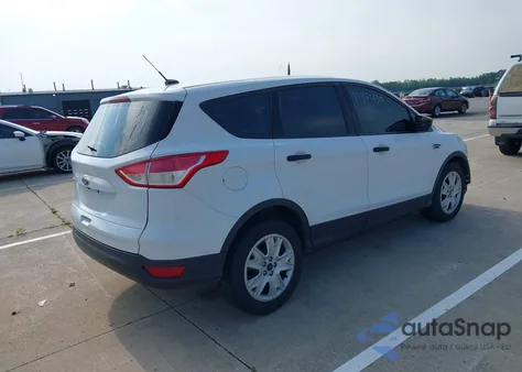 2015 Ford Escape S z USA, uszkodzony, nr VIN 1FMCU0F71FUB71374